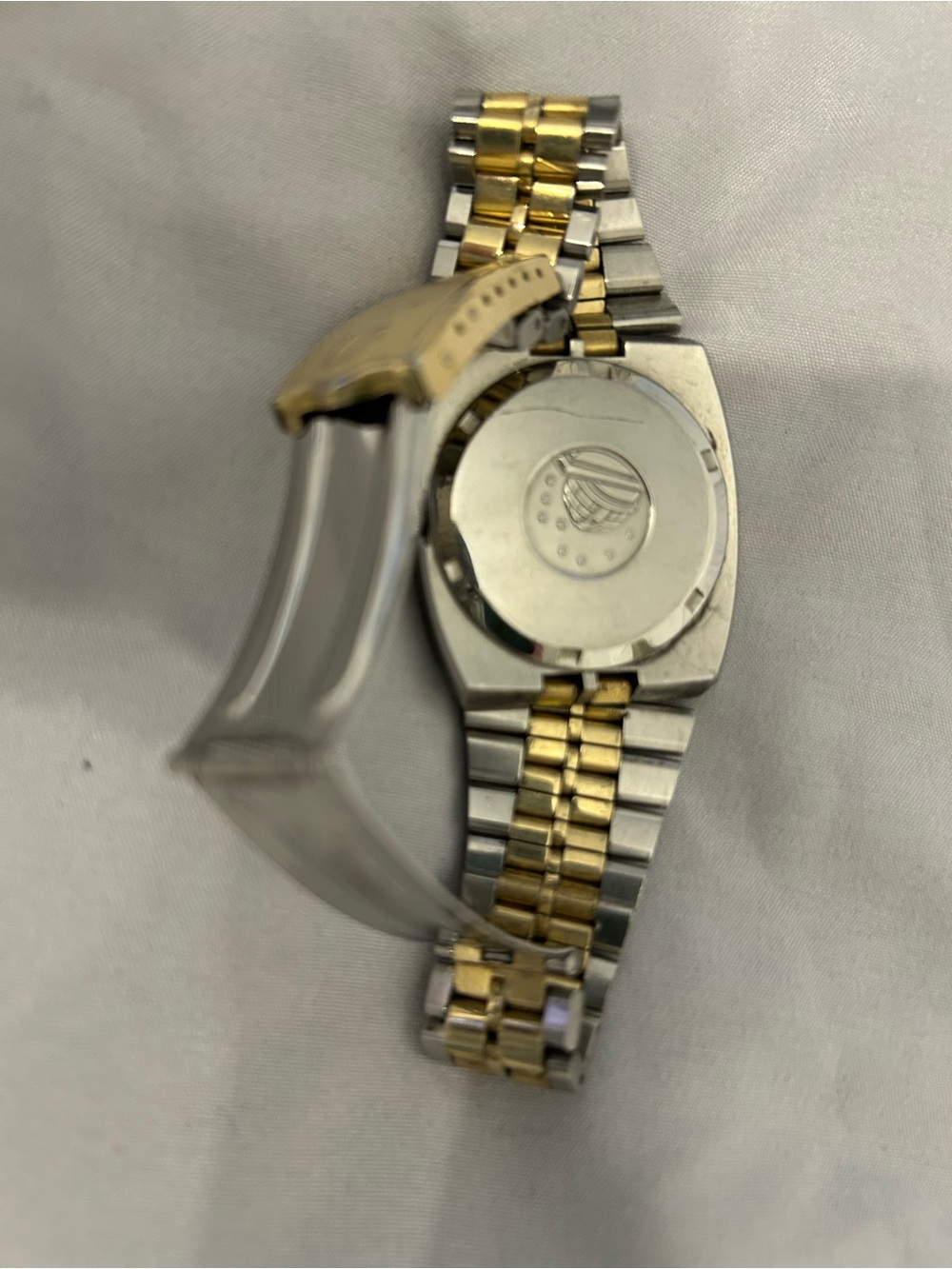 Vintage 1970s two-tone Omega Constellation Automatic Chronometer - Picture 3 of 3